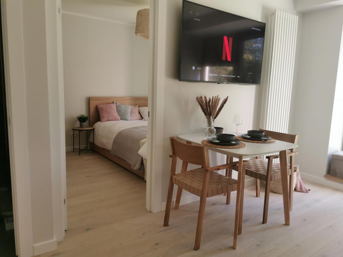 Albatross Getaway By The Sea, Spa And Forest With A Terrace Ķesterciems Esterno foto