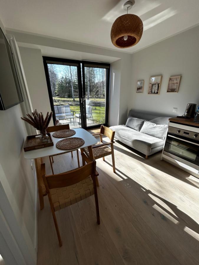Albatross Getaway By The Sea, Spa And Forest With A Terrace Ķesterciems Esterno foto