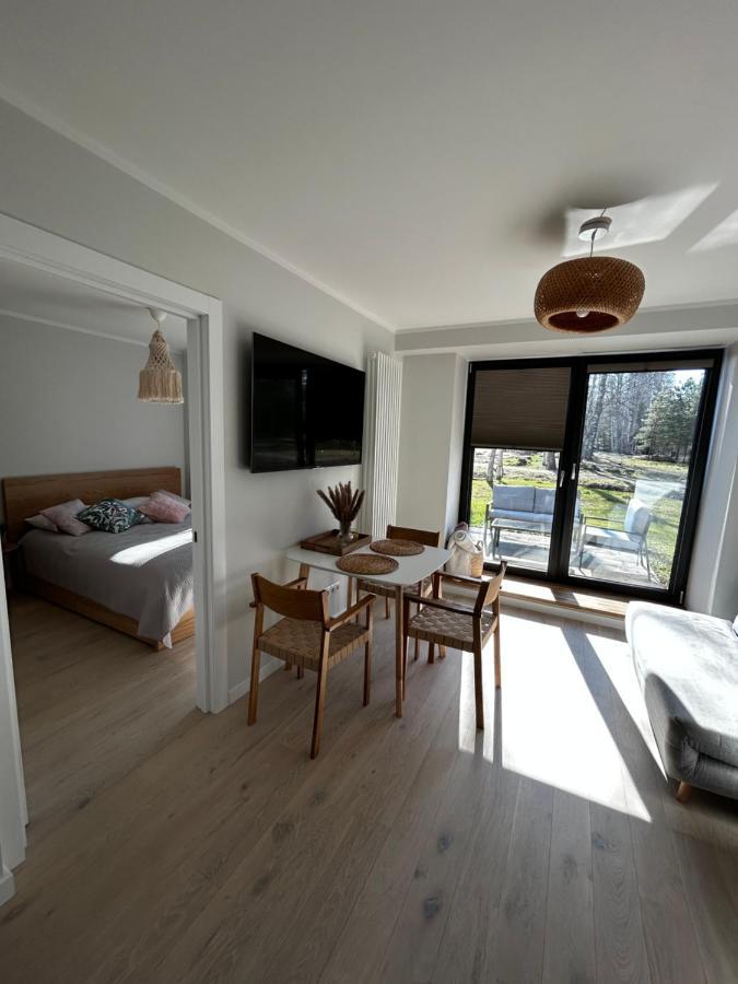 Albatross Getaway By The Sea, Spa And Forest With A Terrace Ķesterciems Esterno foto